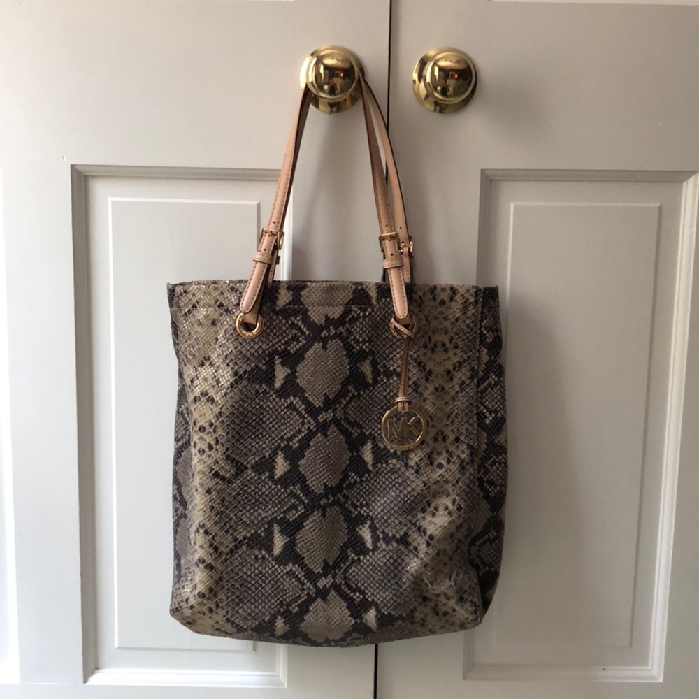 **SOLD** Michael Kors Snake Skin Shoulder Bag